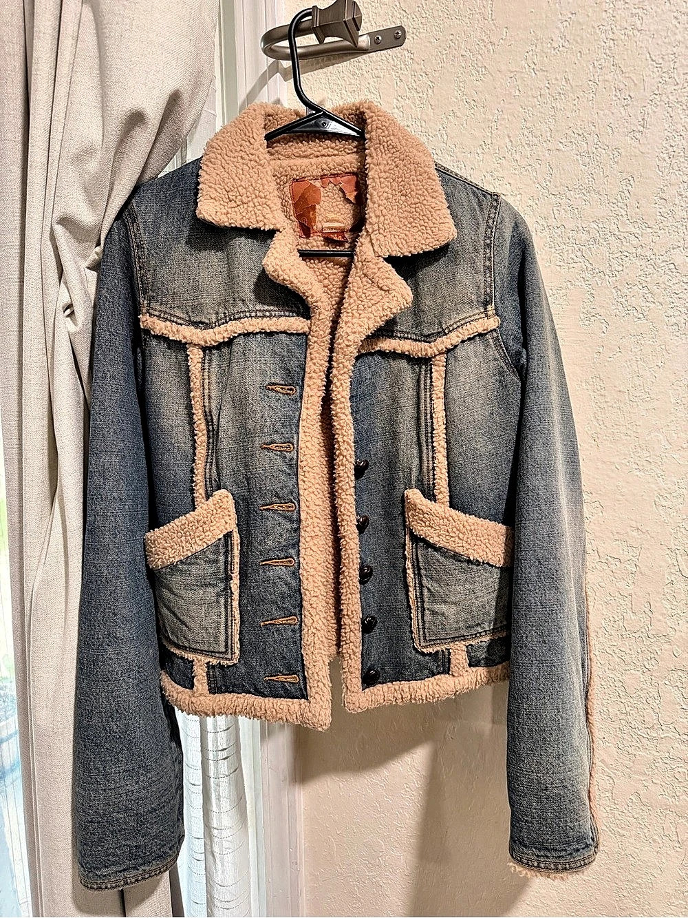 Guess Sherpa Lined Denim Jacket